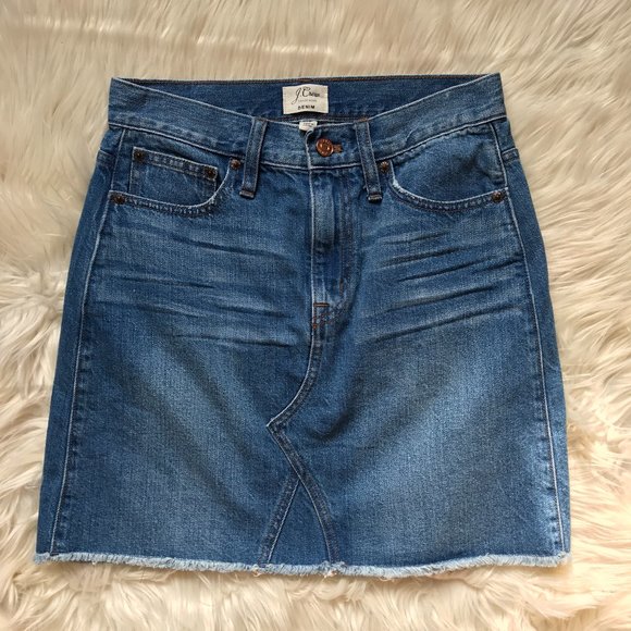 NWT J. Crew Denim Skirt Frayed Hem Mini Zip Fly - Picture 2 of 6